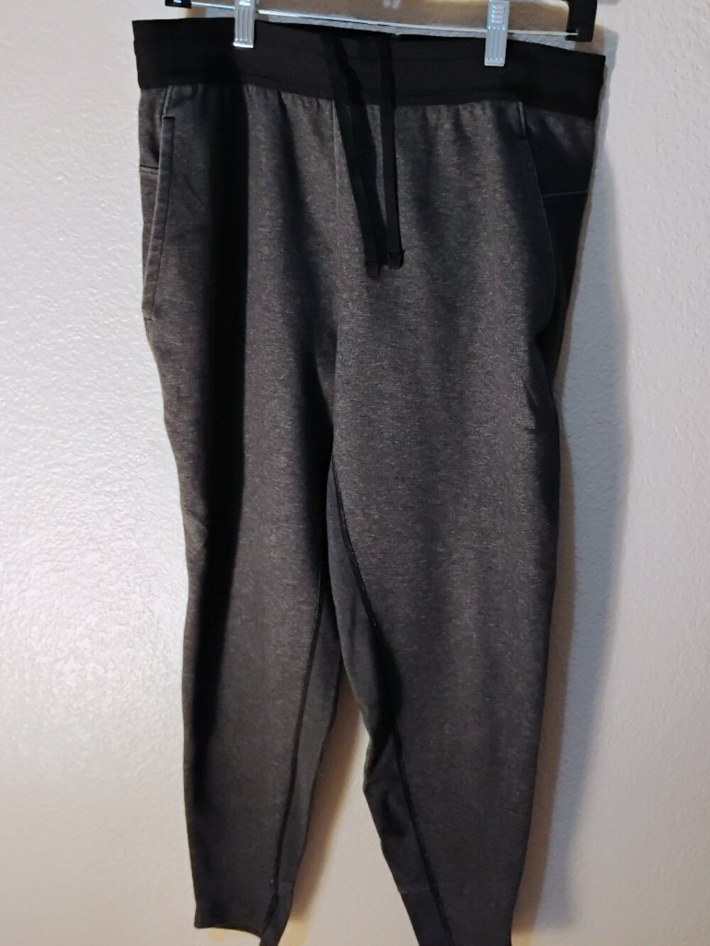 Men's Gray Nike Sweatpants